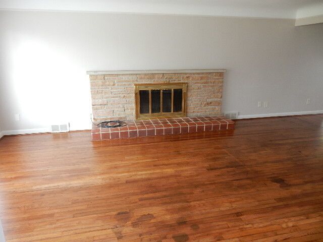 4384 Yakima Ct in Cincinnati, OH - Foto de edificio - Building Photo
