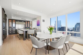 2 Avery St, Unit PH3C in Boston, MA - Building Photo - Building Photo