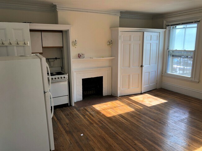 84 Charles in Boston, MA - Building Photo - Building Photo