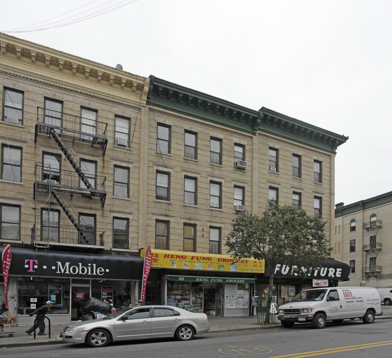 5519 Fifth Ave in Brooklyn, NY - Foto de edificio