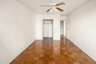 392 Central Prk W in New York, NY - Building Photo - Building Photo