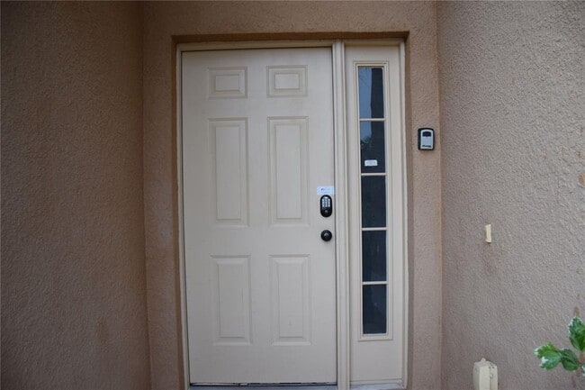 1214 Solana Cir in Davenport, FL - Building Photo - Building Photo