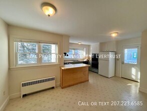32 Belfield St in Portland, ME - Building Photo - Building Photo