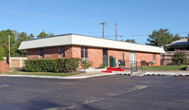 Anchor Inn Mobile Home Park in Oklahoma City, OK - Foto de edificio - Building Photo