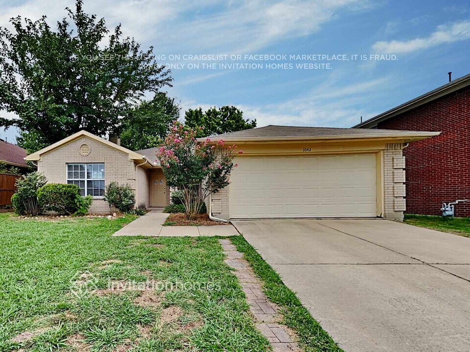 1042 Ridgecrest Dr in McKinney, TX - Building Photo
