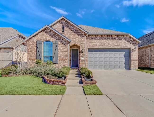 property at 1020 Hawks Wy