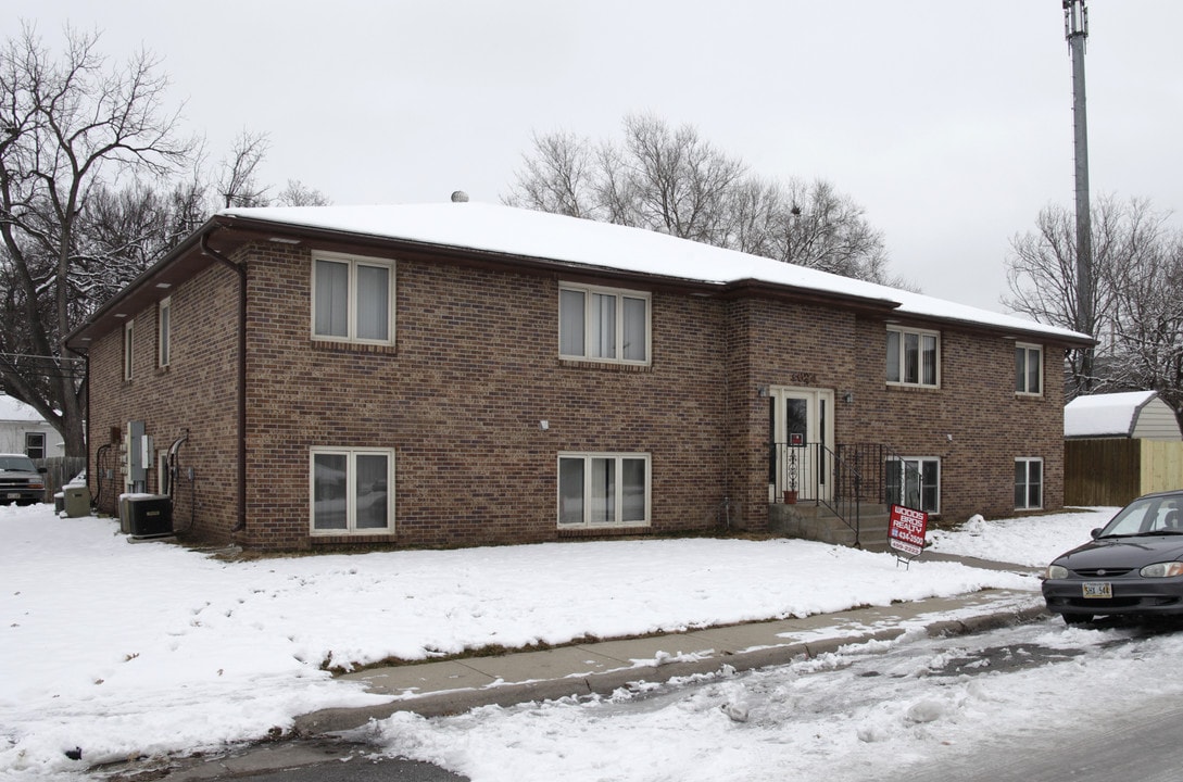 1624 Garfield St in Lincoln, NE - Foto de edificio