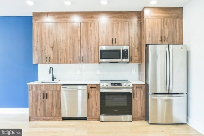 235 Florida Ave NW, Unit 5 in Washington, DC - Building Photo - Building Photo