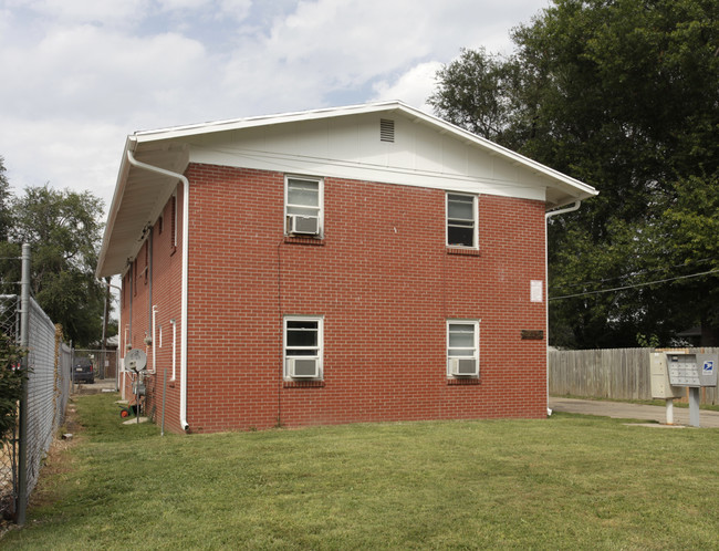 4820 Benton St in Lincoln, NE - Building Photo - Building Photo