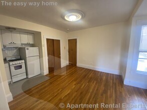 381 Harvard St in Cambridge, MA - Building Photo - Building Photo