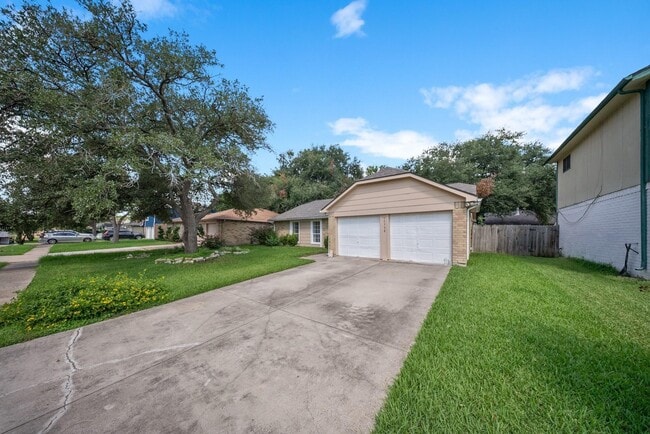 15738 Tammany Ln