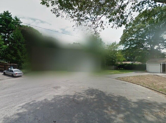 property at 1312 Longfellow Cir