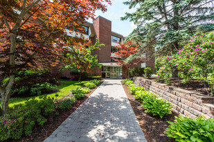751 Main St, Unit Kings Wood Park in South Portland, ME - Building Photo