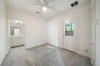 4810 Martin Oaks Ln in Houston, TX - Building Photo - Building Photo