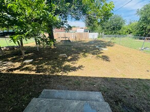 1005 N Jackson St in San Angelo, TX - Building Photo - Building Photo