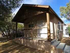 11639 Rosewood Ave in Morongo Valley, CA - Building Photo