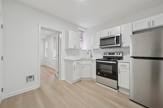 1452 N 56th St in Philadelphia, PA - Foto de edificio - Building Photo