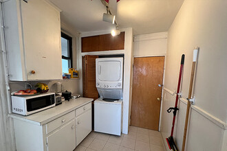 40 Cedar St, Unit 2L in Somerville, MA - Building Photo - Building Photo