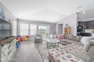 14575 Needham Dr in Jacksonville, FL - Building Photo - Building Photo