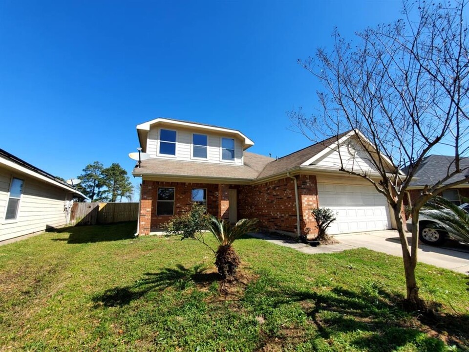 1627 Hade Meadow Ln in Houston, TX - Building Photo