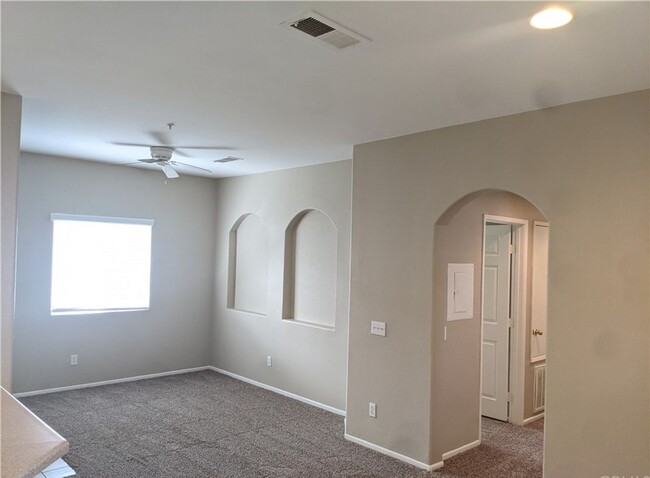 26484 Arboretum Way in Murrieta, CA - Building Photo - Building Photo