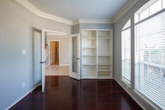 2403 Blue Shadow Dr in Spring, TX - Building Photo - Building Photo