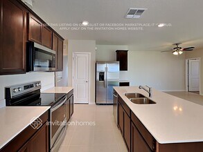 7481 Catania Lp in Clermont, FL - Building Photo - Building Photo