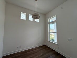 5554 Lumber Ml Rd in Jacksonville, FL - Building Photo - Building Photo