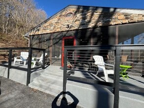 312 Lehigh Dr in Easton, PA - Building Photo - Building Photo