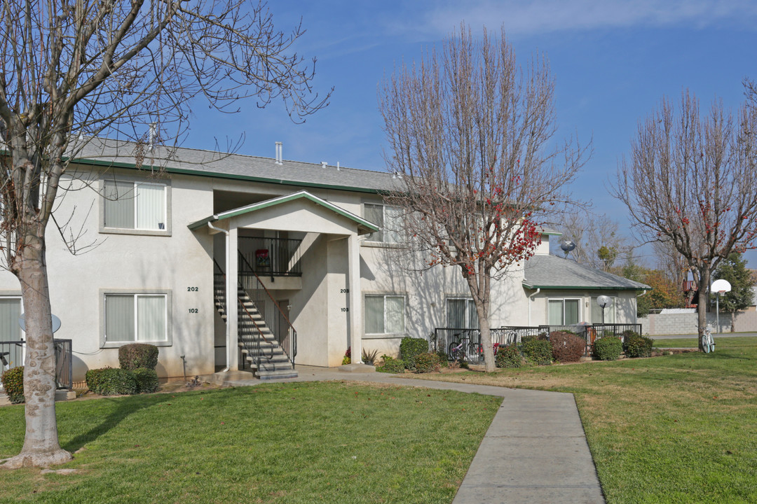 Casa Del Sol in Planada, CA - Building Photo