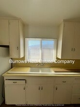 277 N Dos Caminos Ave in Ventura, CA - Building Photo - Building Photo