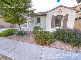 4450 E Oxford Ln in Gilbert, AZ - Building Photo