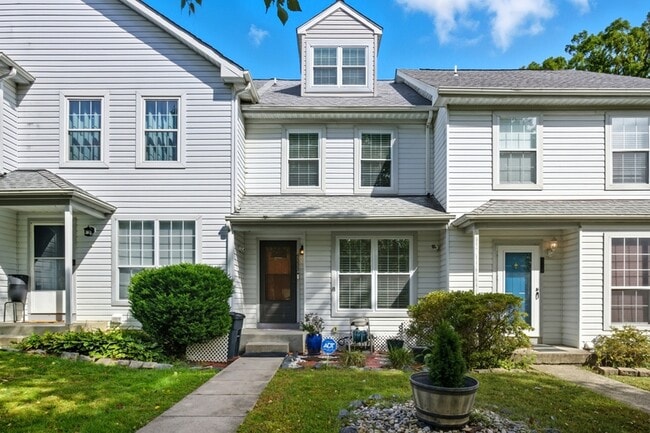 property at 4333 Gilmer Ct