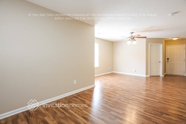 329 Tanner Ct in Kernersville, NC - Building Photo - Building Photo