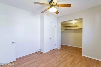 232 E Pennsylvania Dr, Unit 1 in Tucson, AZ - Foto de edificio - Building Photo