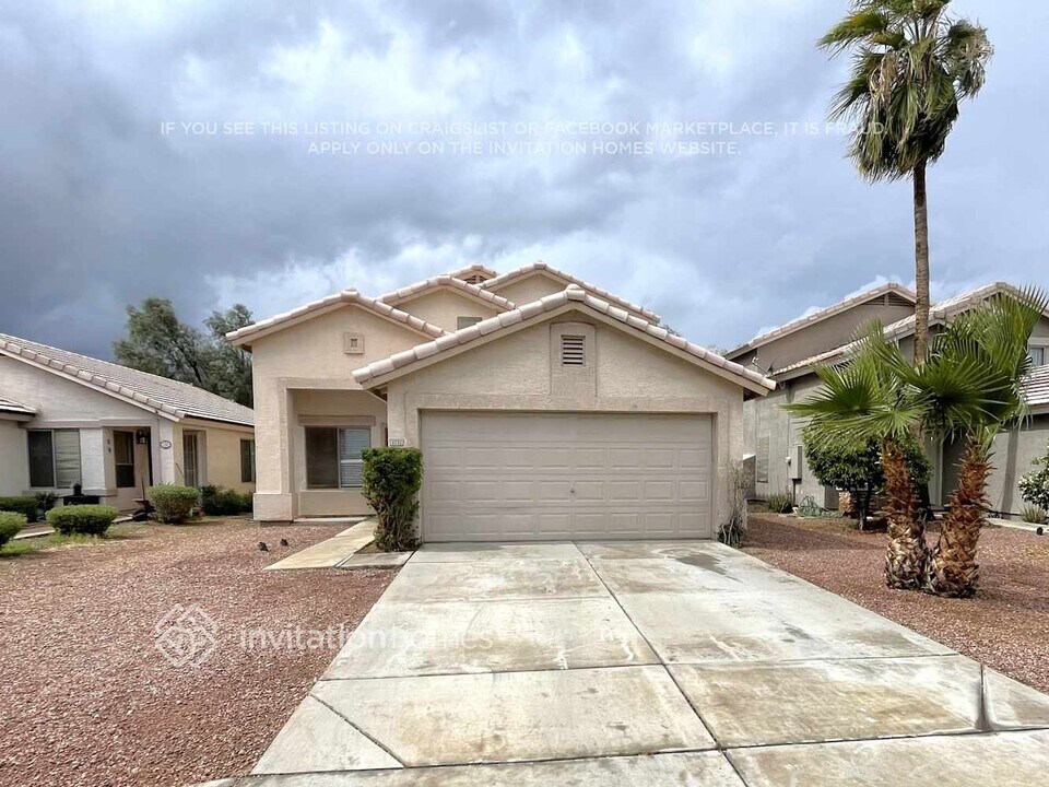 3732 N 106th Ln in Avondale, AZ - Building Photo