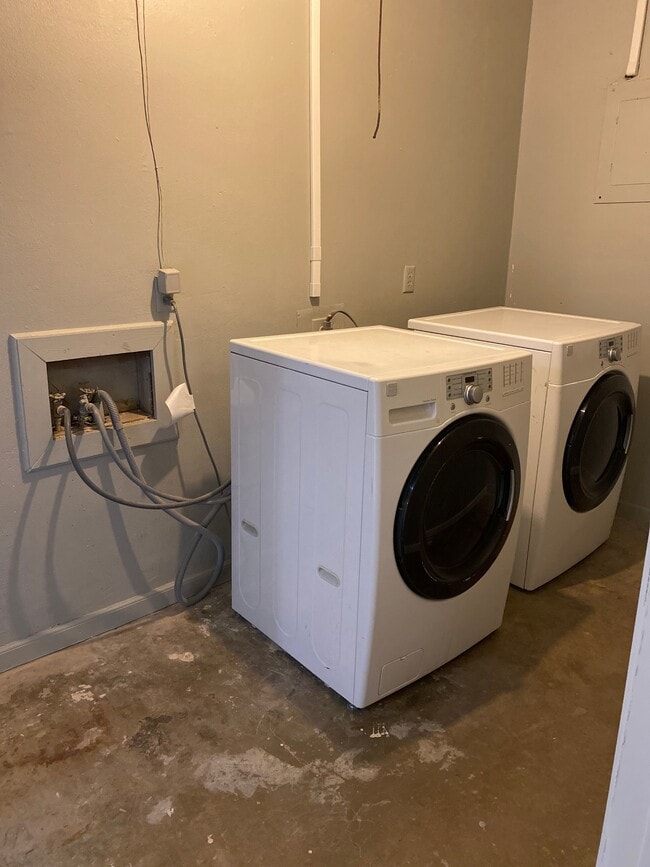 3107 Aberdeen Ave in Lubbock, TX - Building Photo - Building Photo