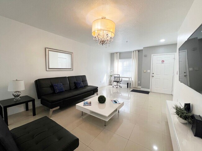 4368 S Kirkman Rd in Orlando, FL - Building Photo - Building Photo