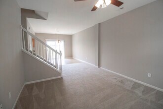 5000 Derby Ridge Dr in Columbia, MO - Building Photo - Building Photo