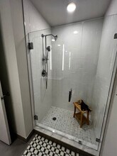81 NW 32nd St, Unit S1 in Miami, FL - Building Photo - Building Photo