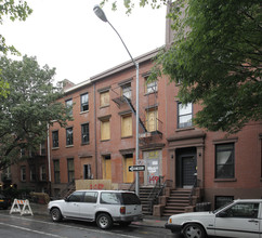 149 Kane St in Brooklyn, NY - Foto de edificio - Building Photo