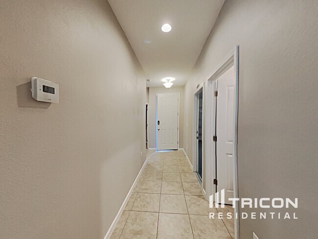 180 Bella Verano Way in Davenport, FL - Building Photo - Building Photo