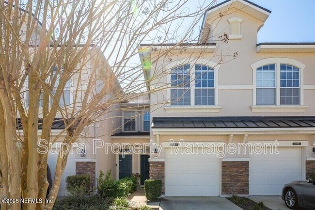 6092 Bartram Village Dr