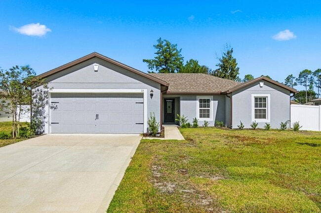 15 Rivera Ln in Palm Coast, FL - Building Photo - Building Photo