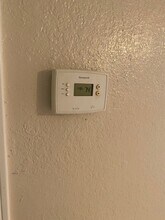 3206 Lobit Dr in Dickinson, TX - Foto de edificio - Building Photo