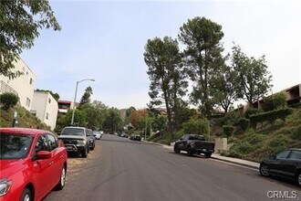 9419 Via Patricia in Burbank, CA - Building Photo - Building Photo
