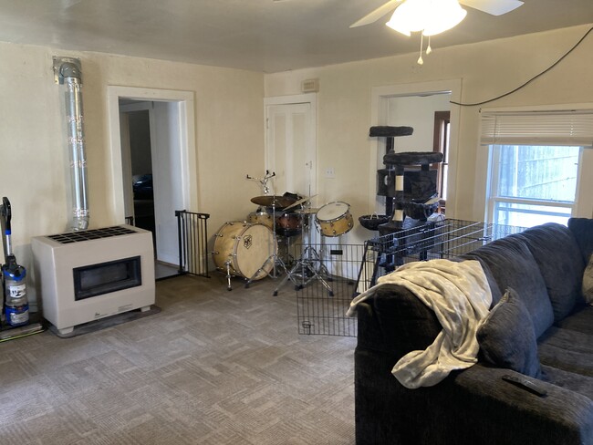 80 Lake St, Unit #2 in Angola, NY - Building Photo - Building Photo