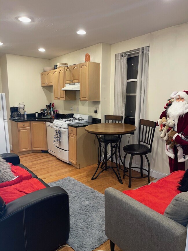69 Joy St, Unit 17 in Boston, MA - Building Photo - Building Photo