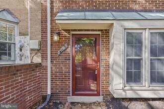 2506 Fairfax Dr in Arlington, VA - Foto de edificio - Building Photo