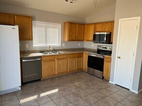 6614 E Lush Vista View in Florence, AZ - Building Photo - Building Photo